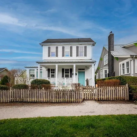 Life Of Riley By Seabrook Hospitality Villa
